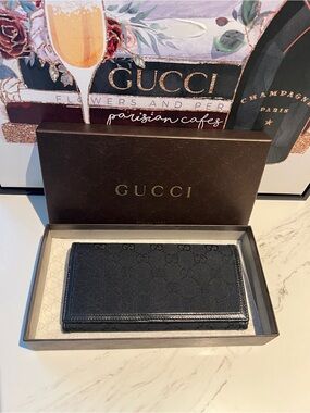 GG Canvas Bifold Long Wallet w/ Box